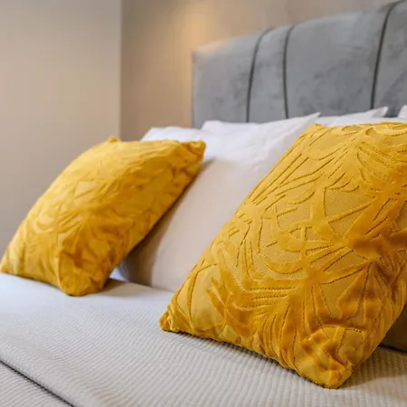Napier Maisonette شقة أرغوستولي